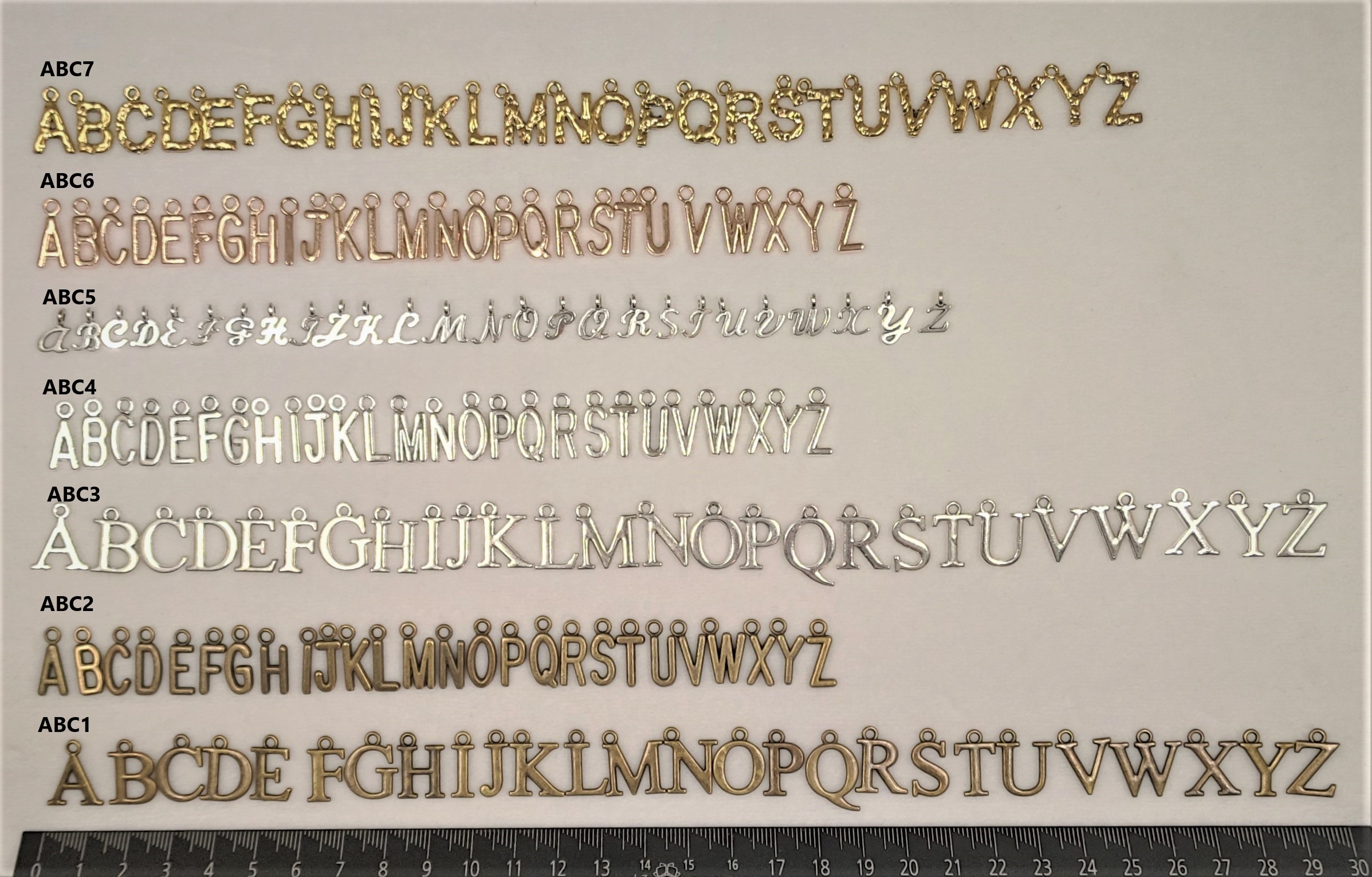 Buchstaben zum Annähen Buchstaben zum Annähen