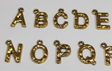 (ABC7) - Buchstaben-Set A-Z aus Metall Farbe : gold - ca. 1,2x0,85 cm unebene Oberfläche, zum Annähen / Ankleben