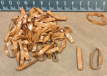 (MG10) - 50 Stück Mähnengummis aus Silikon braun - breit - gut dehnbar Made in Niederlande