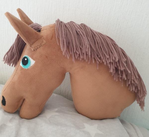 Fox horse  delivery without stick with 100% filling unique - used