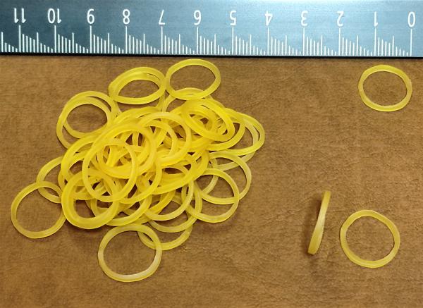 (MG8) - 50 pieces of mane gums natural / yellowish clear - thin Made in Taiwan