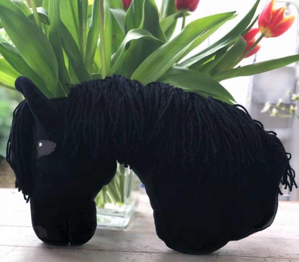 Black horse "No. 2" - size (A4+) without stick - with 100% filling - unique - NEW