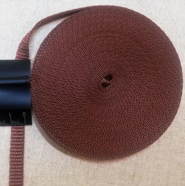 10mm PP webbing strap Colour: brown Quantity per unit : 2 meters